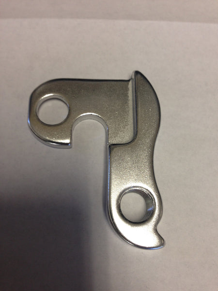 #28 DERAILLEUR HANGER
