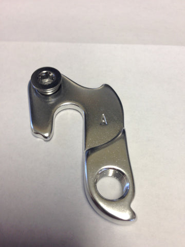 #4 DERAILLEUR HANGER